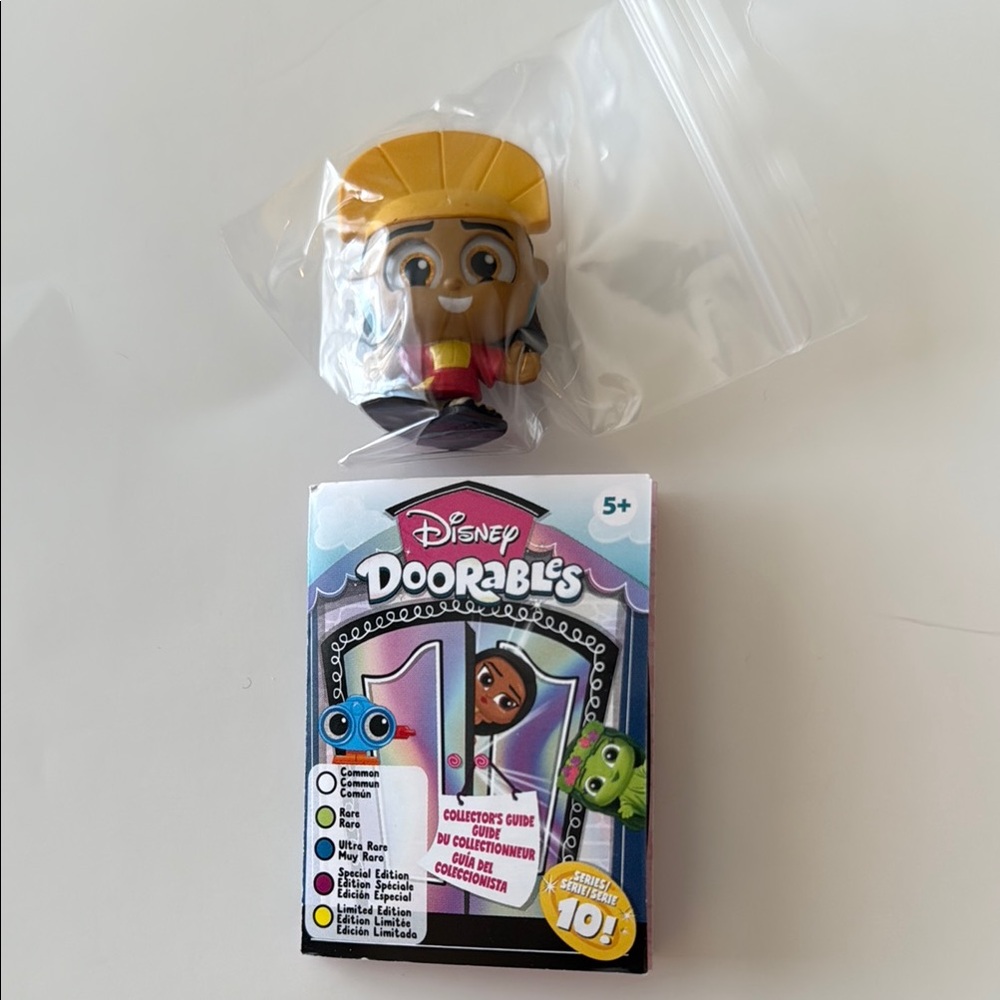 Disney Doorables Collectible Figure - Kuzco